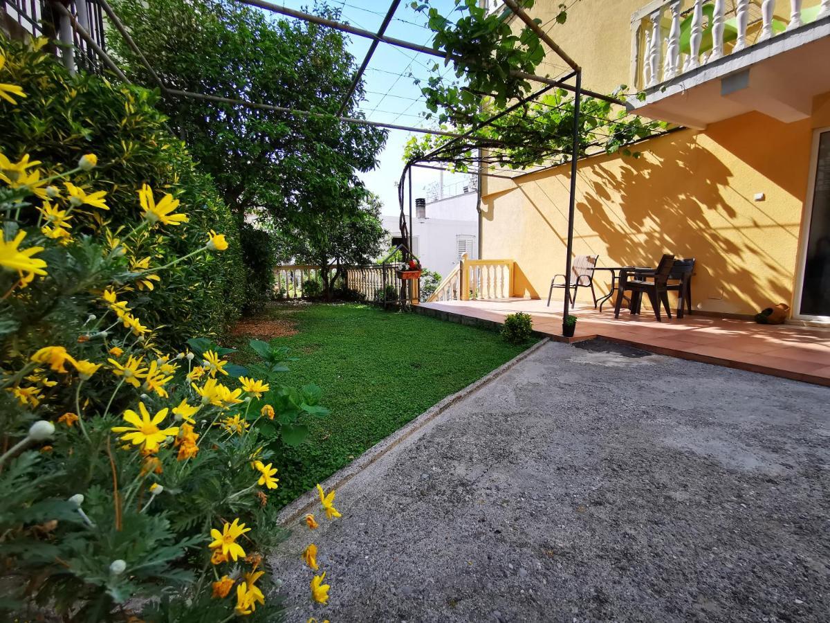 Apartments Vila Andja Sveti Stefan Exteriör bild