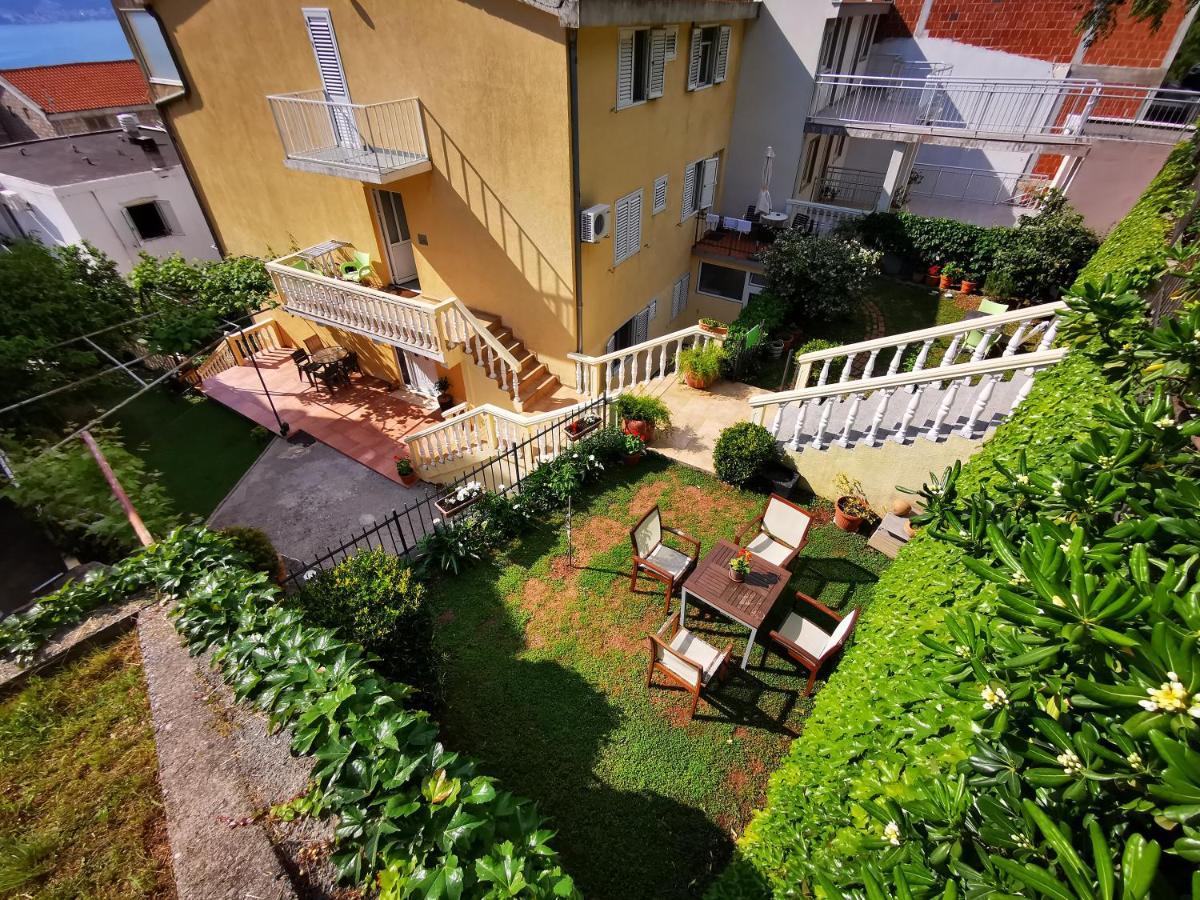Apartments Vila Andja Sveti Stefan Exteriör bild