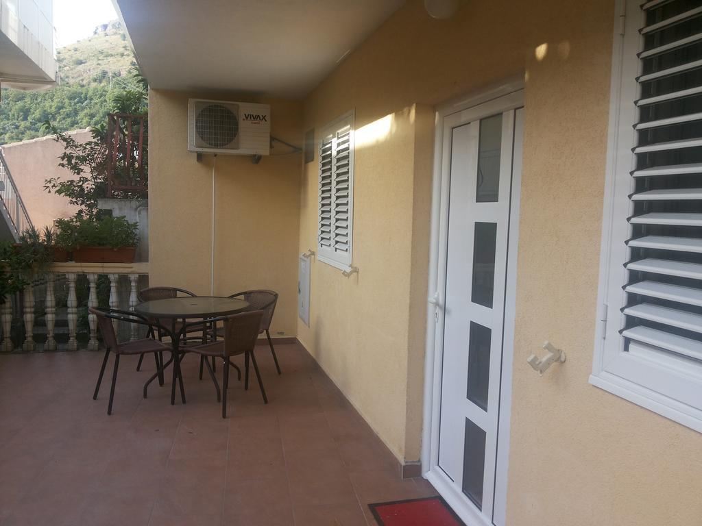 Apartments Vila Andja Sveti Stefan Exteriör bild